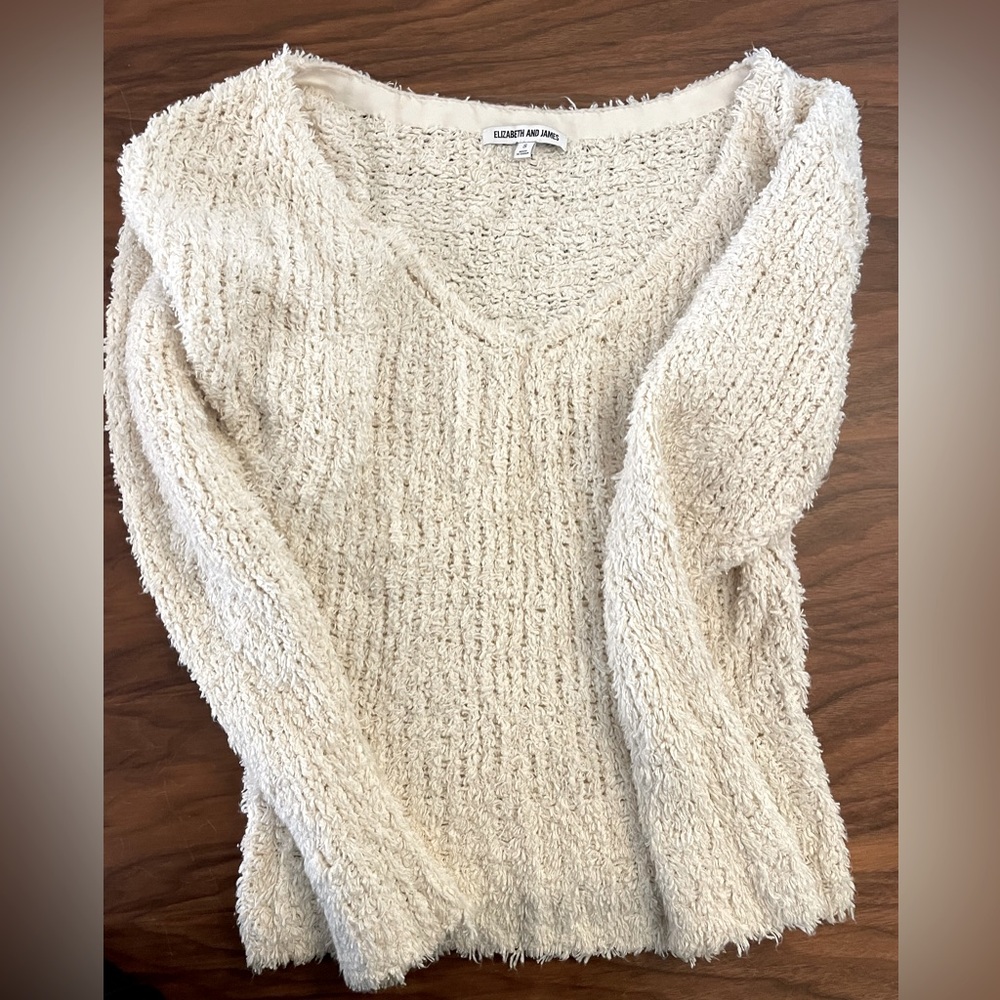 Elizabeth and James Sweater Size Small